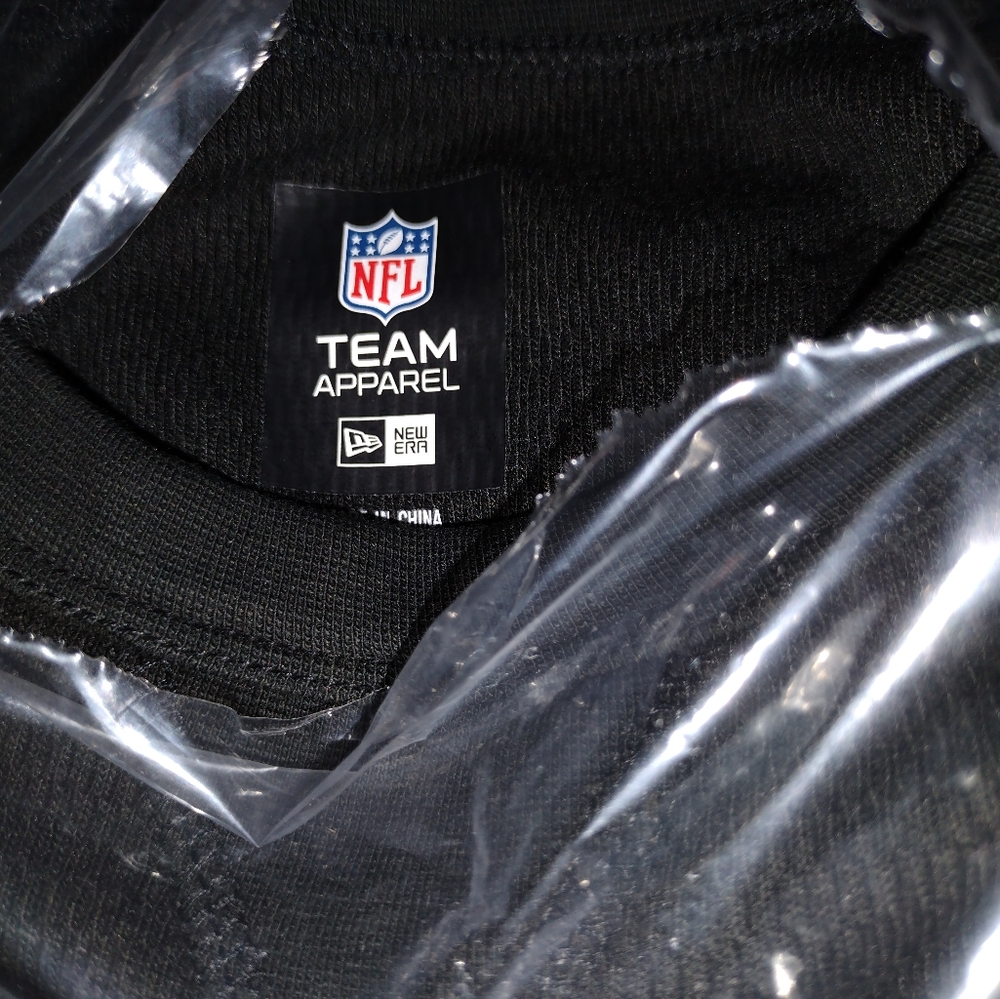 NFL Steel City Football Apparel Set - Black, White, Gold. - Picture 6 of 6